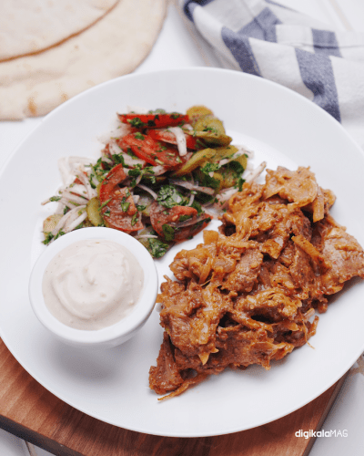 طرز تهیه شاورمای گوشت لبنانی