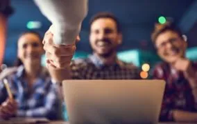 هوش عاطفی برگ برنده‌ی شما برای استخدام در سال 2021