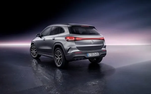 کراساوور الکتریکی EQA مرسدس بنز