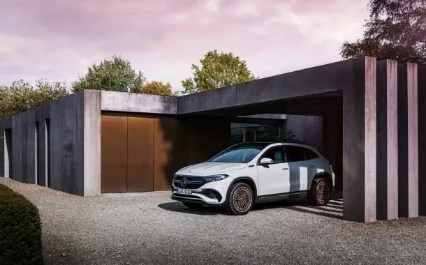 کراساوور الکتریکی EQA مرسدس بنز