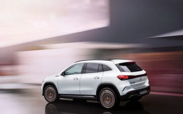 کراساوور الکتریکی EQA مرسدس بنز