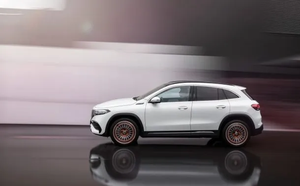 کراساوور الکتریکی EQA مرسدس بنز