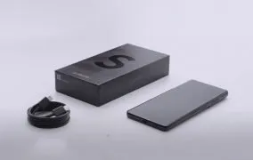 محتویات جعبه سامسونگ گلکسی S21