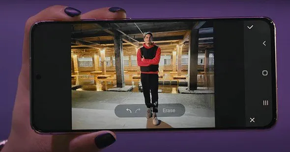 حذف اشیا از عکس با ابزار گلکسی S21 