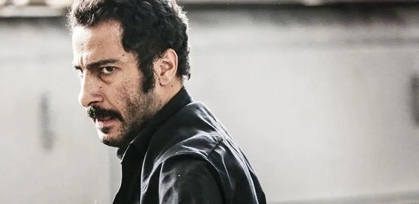 بدون تاریخ بدون امضا