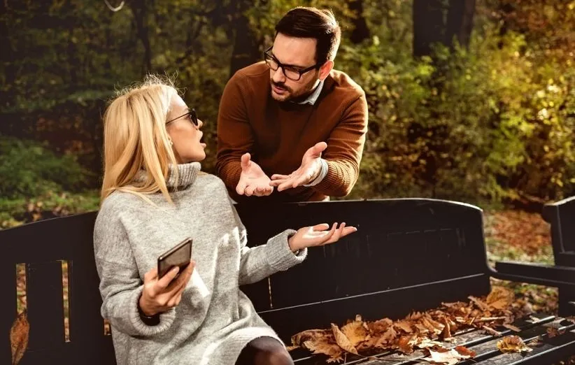 زن و شوهر در حال مشاجره