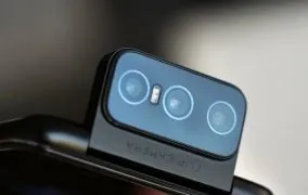 دوربین سلفی پاپ‌آپ