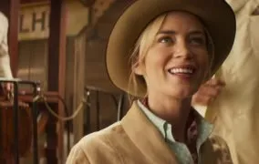 امیلی بلانت