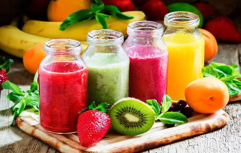 طرز تهیهی 6 آبمیوهی بهاری