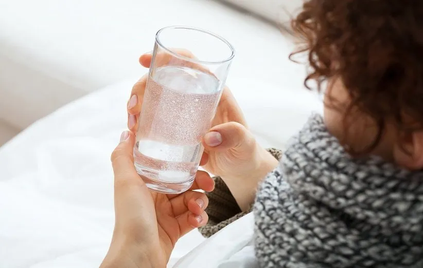 نوشیدن آب یخ بدترین روش کاهش وزن