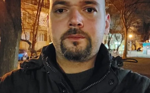 گلکسی A52 آیفون SE 2020