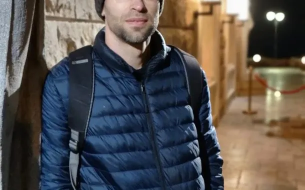 مقایسهی وانپلاس 9 با گلکسی S21