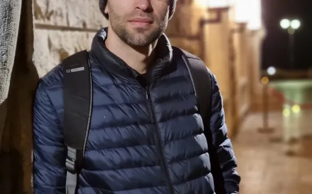 مقایسهی وانپلاس 9 با گلکسی S21