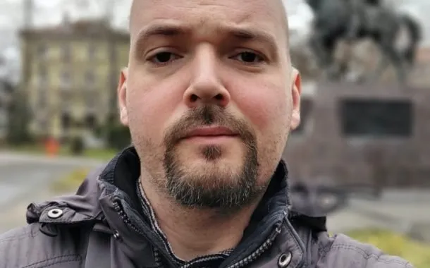 گلکسی A52 آیفون SE 2020