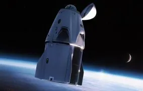 طرحی گرافیکی از کپسول سرنشین‌دار دراگون اسپیس‌ایکس با پنجره‌ی گنبدی