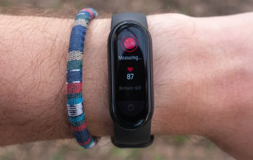 بررسی شیائومی می بند 6