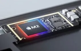 اپل M2