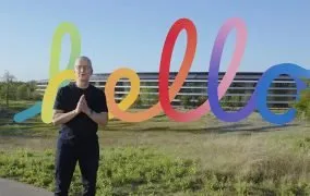 مراسم Spring Loaded اپل