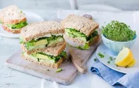 طرز تهیه ساندویچ سبک برای افطار