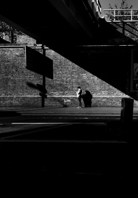 عکاسی از سایه‌ها در خیابان