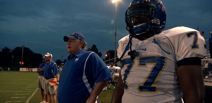 مستند شکست ناپذیر