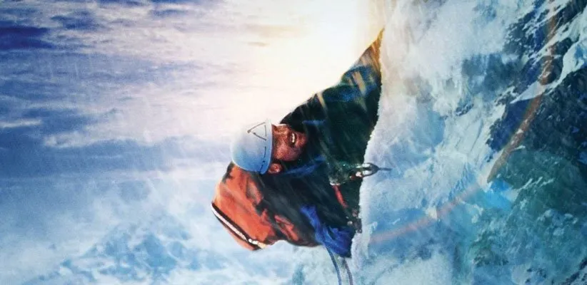 مستند لمس خلا