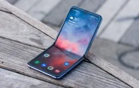 گوشی تاشوی اوپو