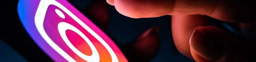 ۵ چیز که هرگز نباید در اینستاگرام و شبکه‌های اجتماعی منتشر کنید