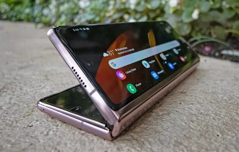 گلکسی زد فولد 3 کلید فیزیکی