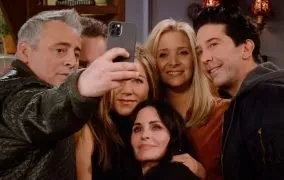 قسمت ویژه‌ی فرندز