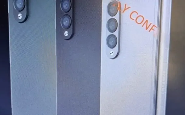 گلکسی زد فولد 3 دوربین زیر نمایشگر