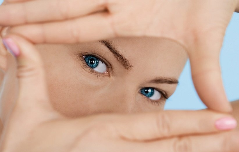 آیا استفاده از لنز چشم بی‌خطر است؟