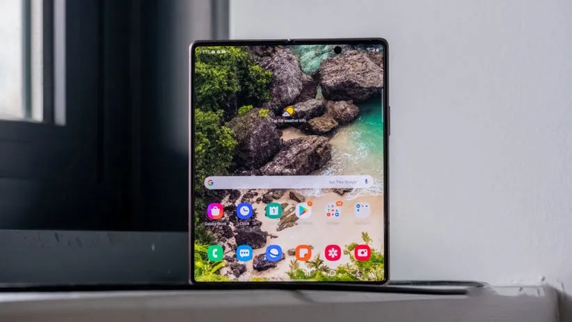 گلکسی‌ زد‌ فولد‌ 3