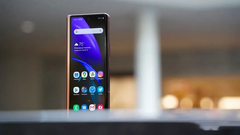 گلکسی‌ زد‌ فولد‌ 3