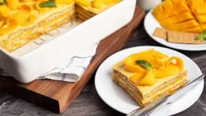 طرز تهیه ترافل انبه؛ دسر سادهی انگلیسی با طعمی تابستانی