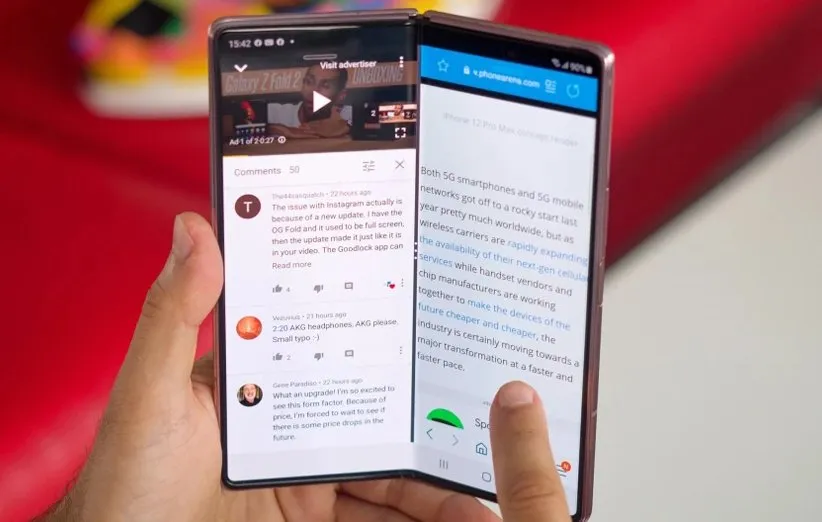 نمایشگر سه‌گانه تاشو سامسونگ