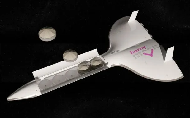 شاتل رساندن کپسول فضایی ماه عسل به مدار زمین