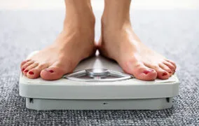 تغییرات روزانه‌ی وزن