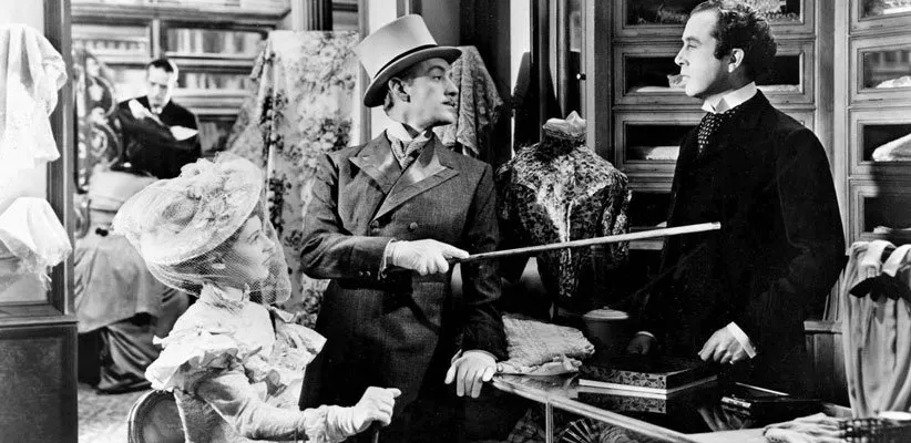 قلب های مهربان و نیم تاج ها