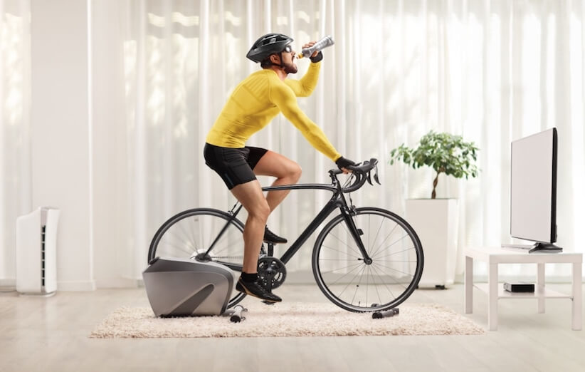 ورزش خانگی - دوچرخه‌ی ثابت