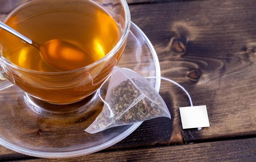 چای کیسه‌ای برای درمان خانگی تب خال