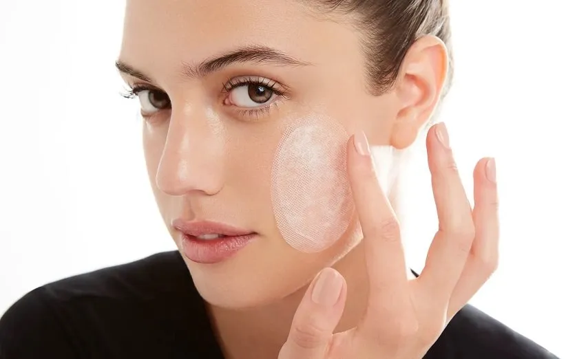 از مرطوب‌کننده استفاده کنید