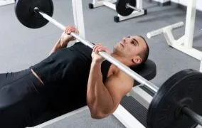 حرکات تمرینی برای پشت بازو؛ راز دستیابی به بازوهایی زیبا و نیرومند!