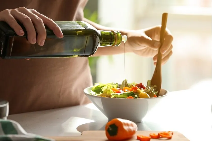 چگونه از روغن زیتون در آشپزی استفاده کنیم؟