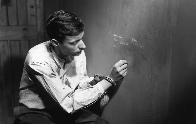 محکوم به مرگی گریخته است. ۱۹۵۶. تریلر سفدی