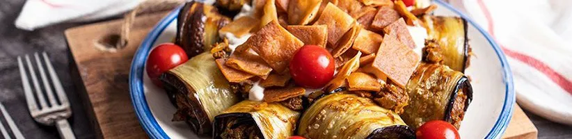 طرز تهیه فته بادمجان؛ پیشغذای خوشمزه به سبک مدیترانهای