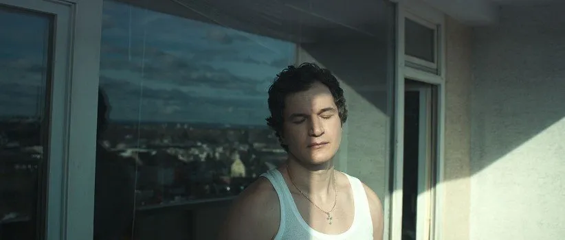 فیلم دیگر هرگز برف نخواهد آمد