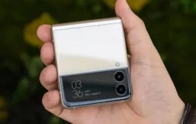 تست باتری گلکسی زد فلیپ 3