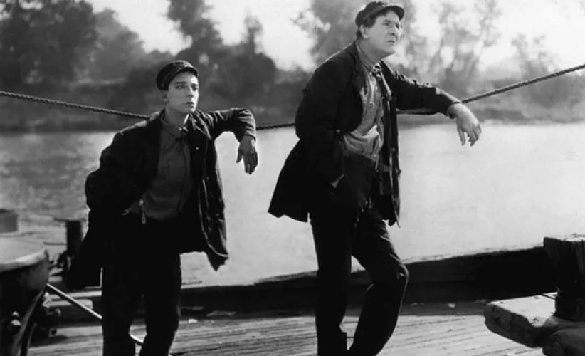 باستر کیتون در فیلم استیمبوت بیل جونیور