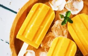 طرز تهیه بستنی موز و انبه